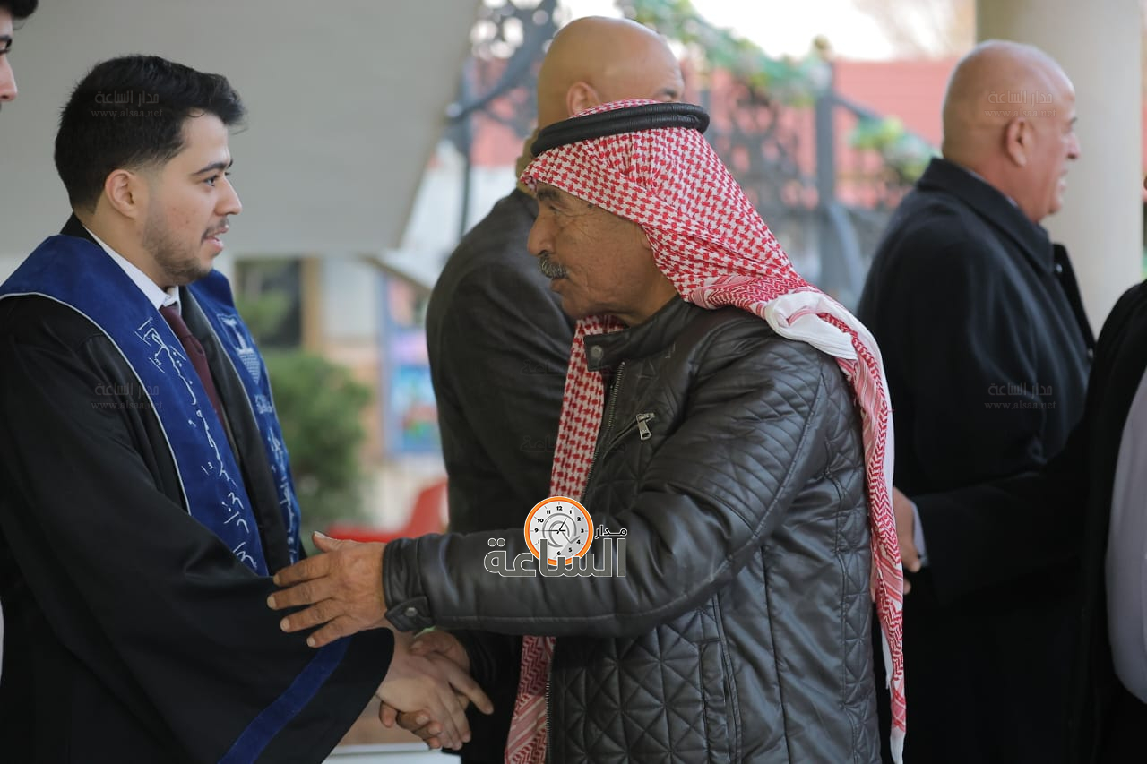 Madar Al-Saa Images 0.8695812556659822