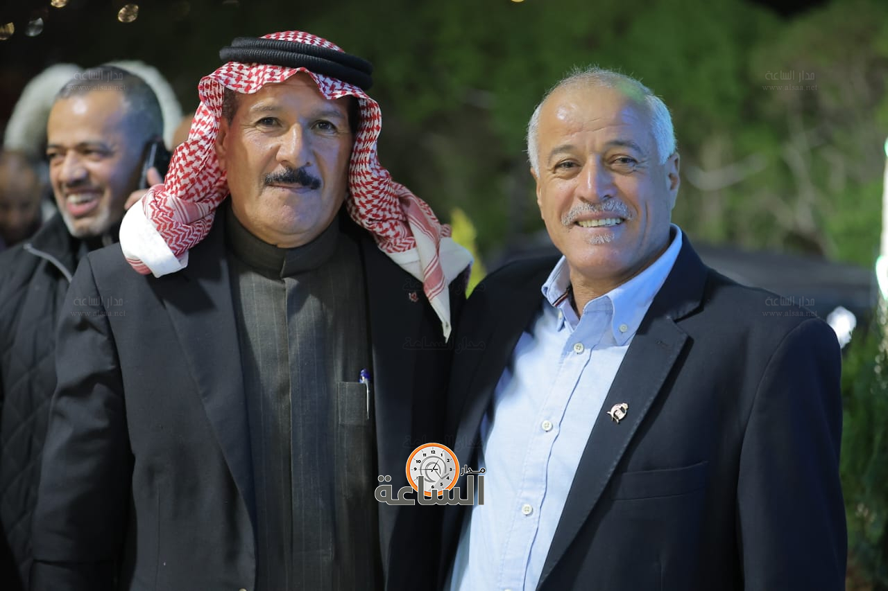 Madar Al-Saa Images 0.019472672330540952