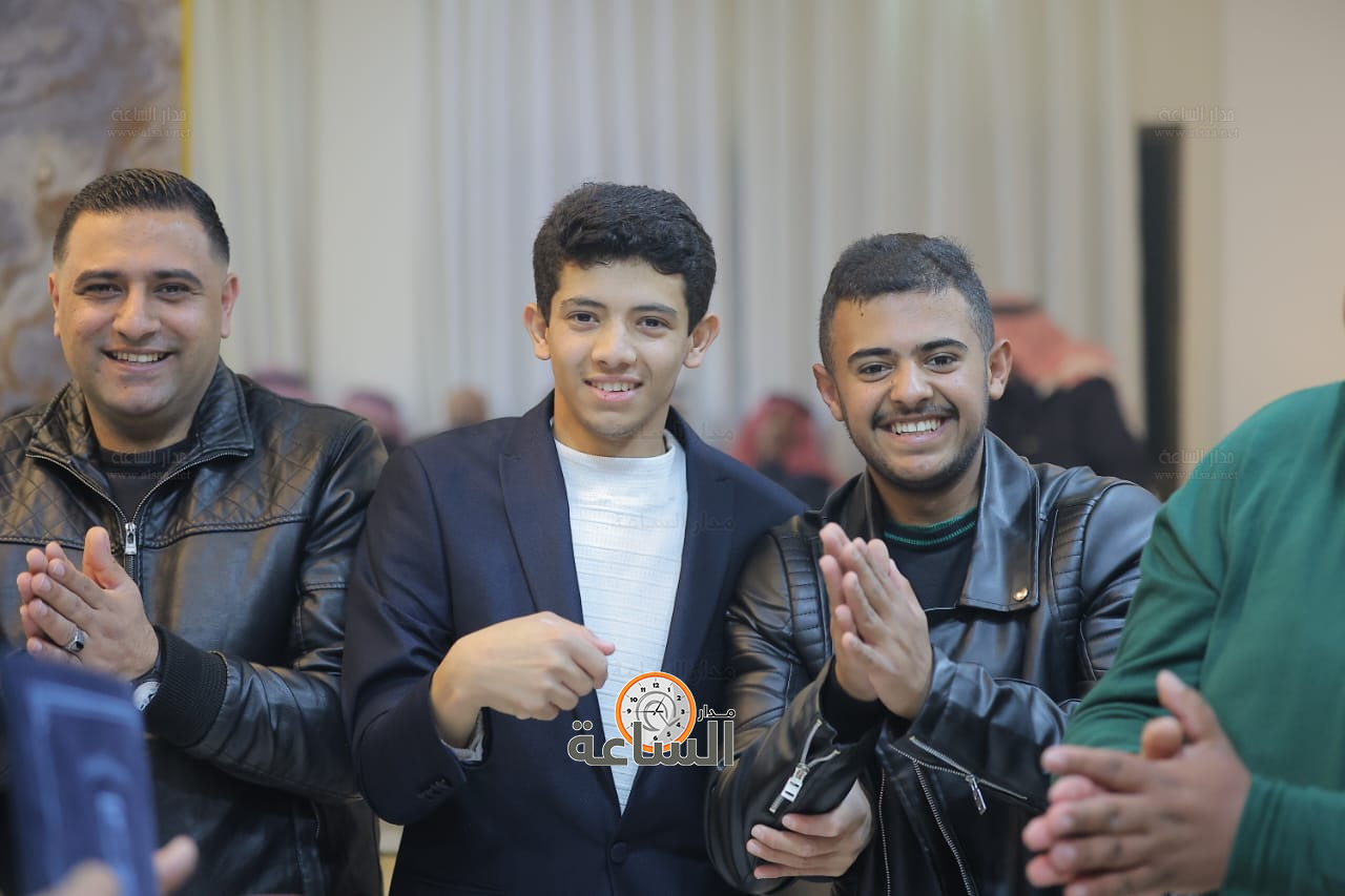 Madar Al-Saa Images 0.4957715367745579