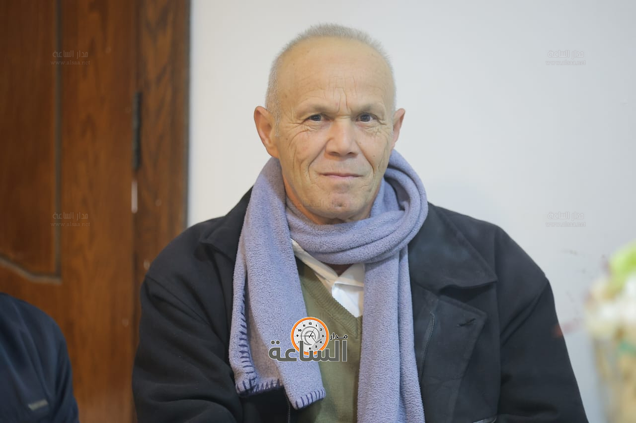 Madar Al-Saa Images 0.5754691134174905