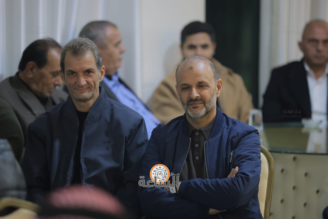 Madar Al-Saa Images 0.9905044444293095