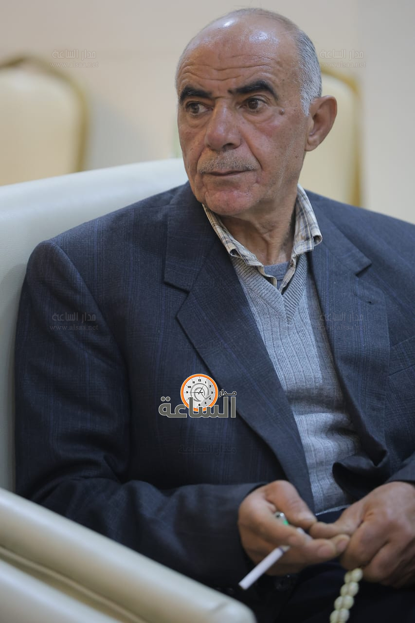 Madar Al-Saa Images 0.6513132278426751