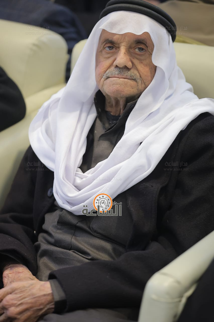 Madar Al-Saa Images 0.15816152127471594