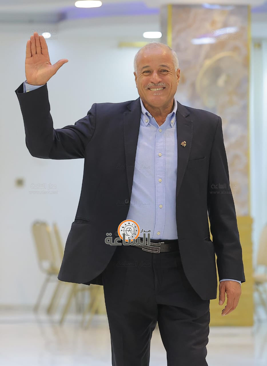 Madar Al-Saa Images 0.4753896386174069