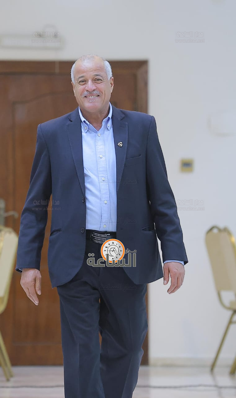 Madar Al-Saa Images 0.7292652061449784