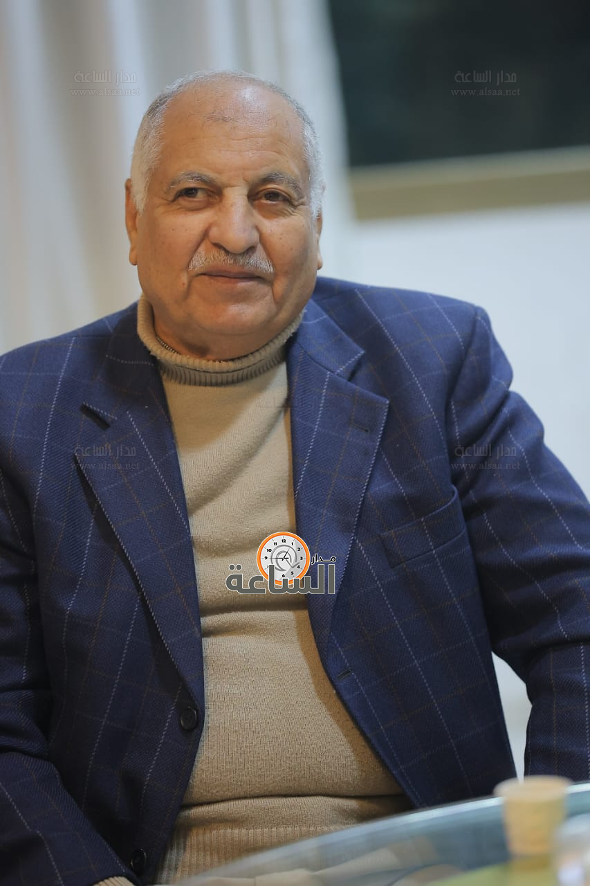 Madar Al-Saa Images 0.18733010738728806