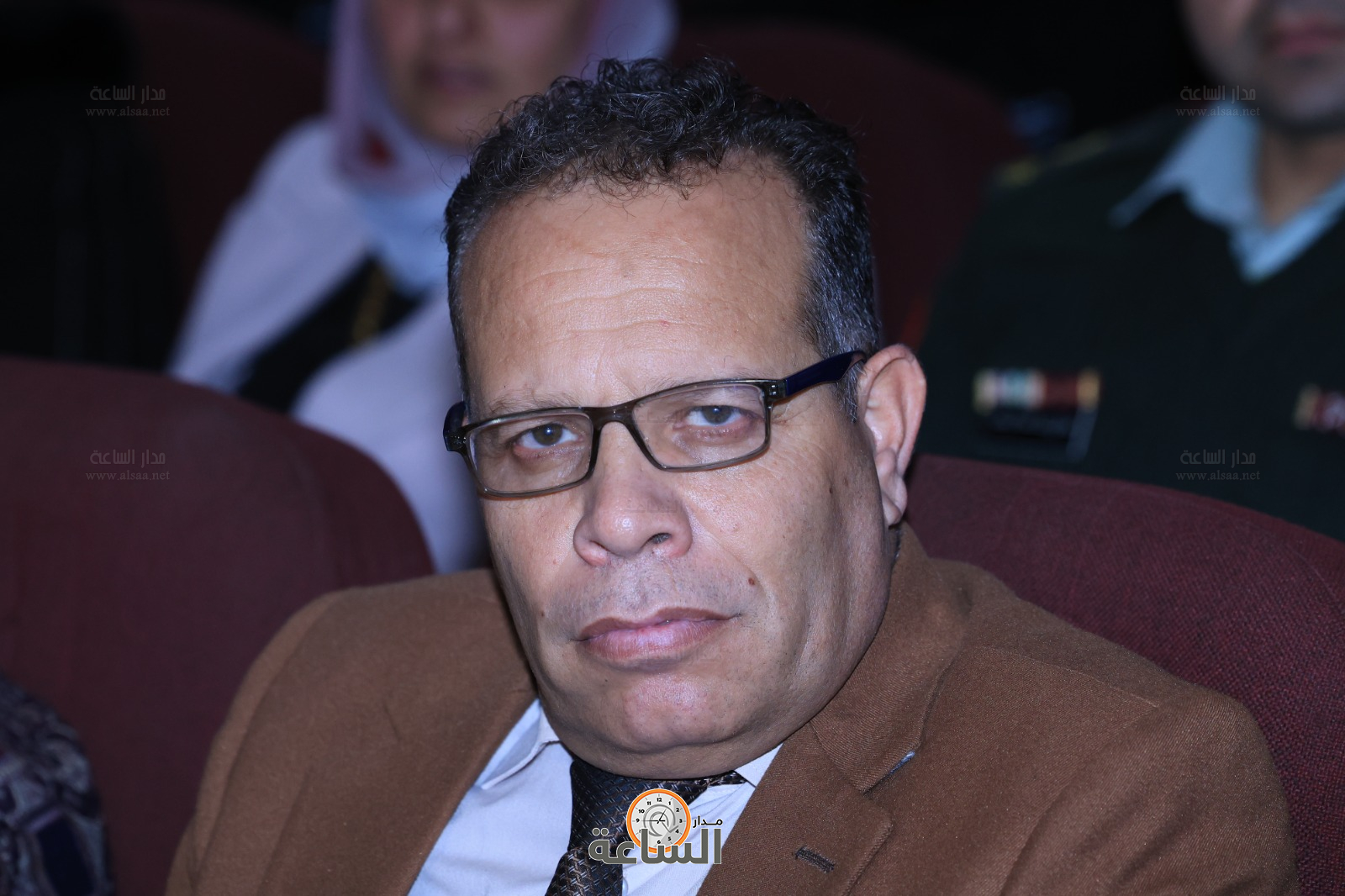 Madar Al-Saa Images 0.510153421385172