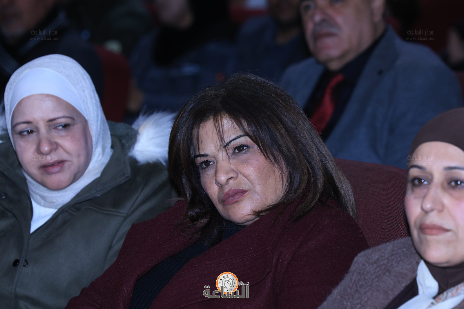 Madar Al-Saa Images 0.9877491463636362