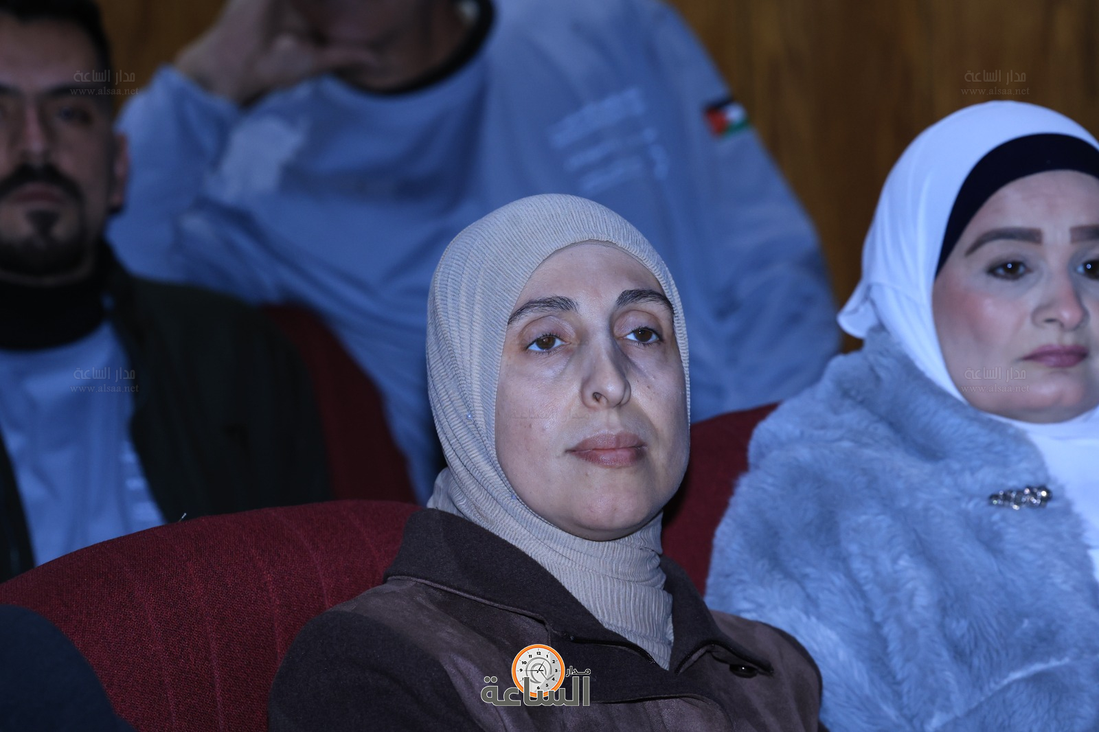 Madar Al-Saa Images 0.337884788400038