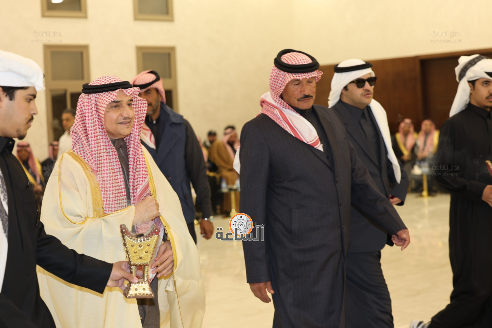 Madar Al-Saa Images 0.07769531181723965