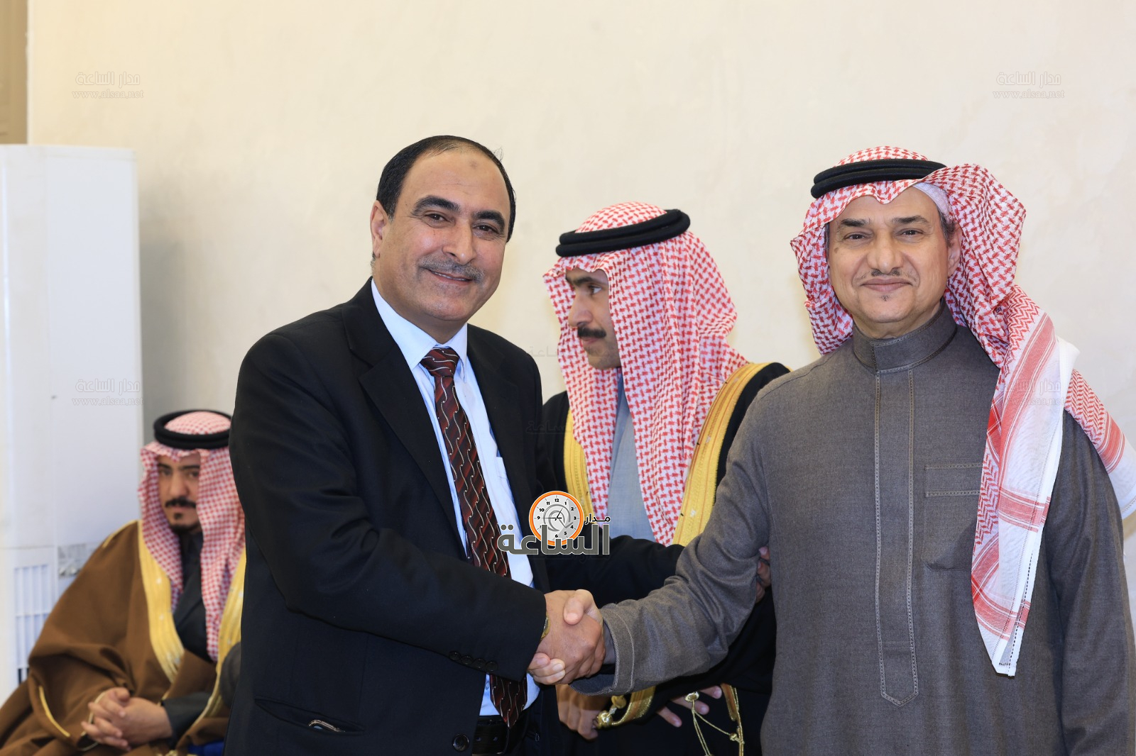 Madar Al-Saa Images 0.06325808600298288