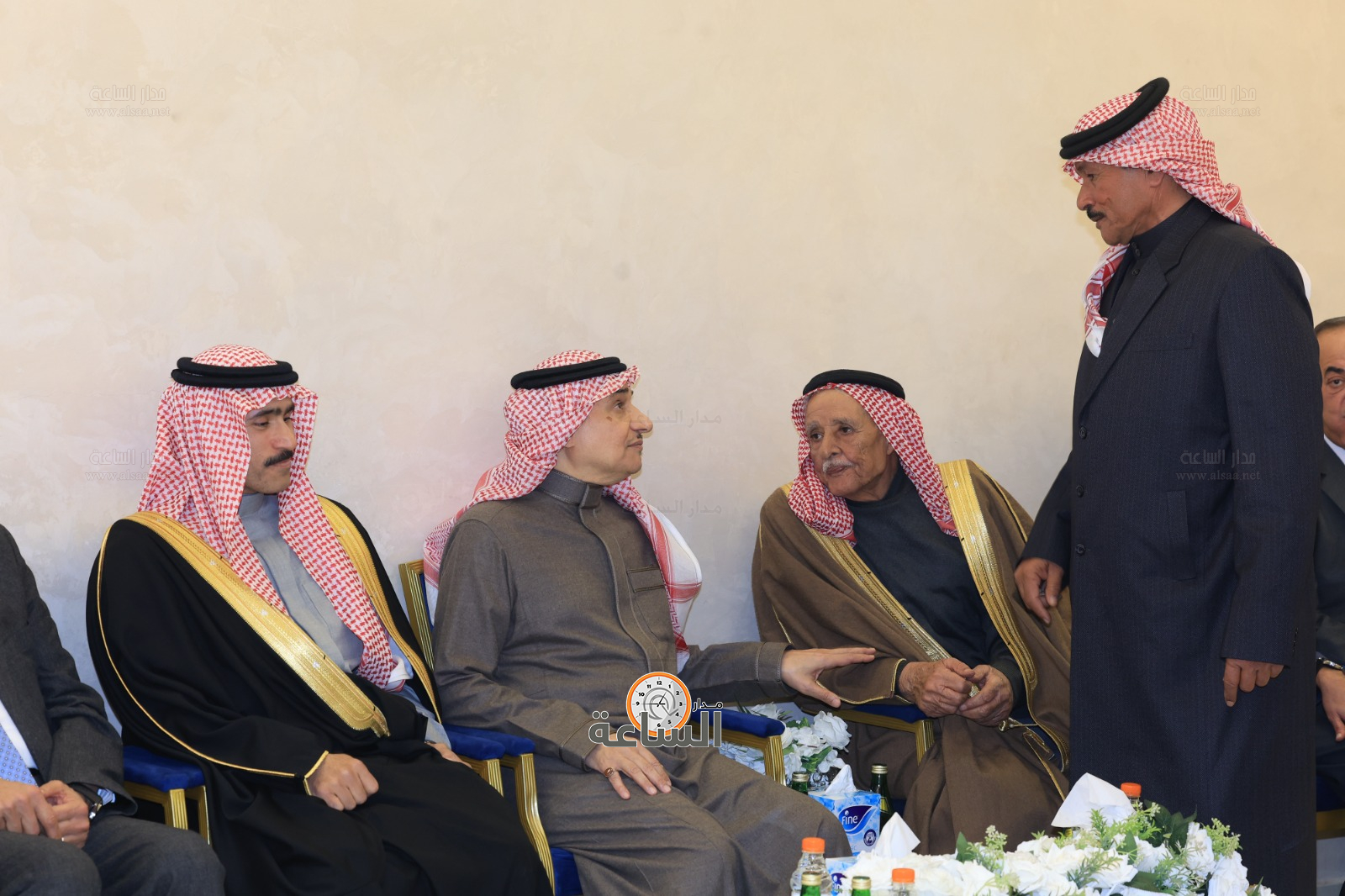 Madar Al-Saa Images 0.8390825435069655