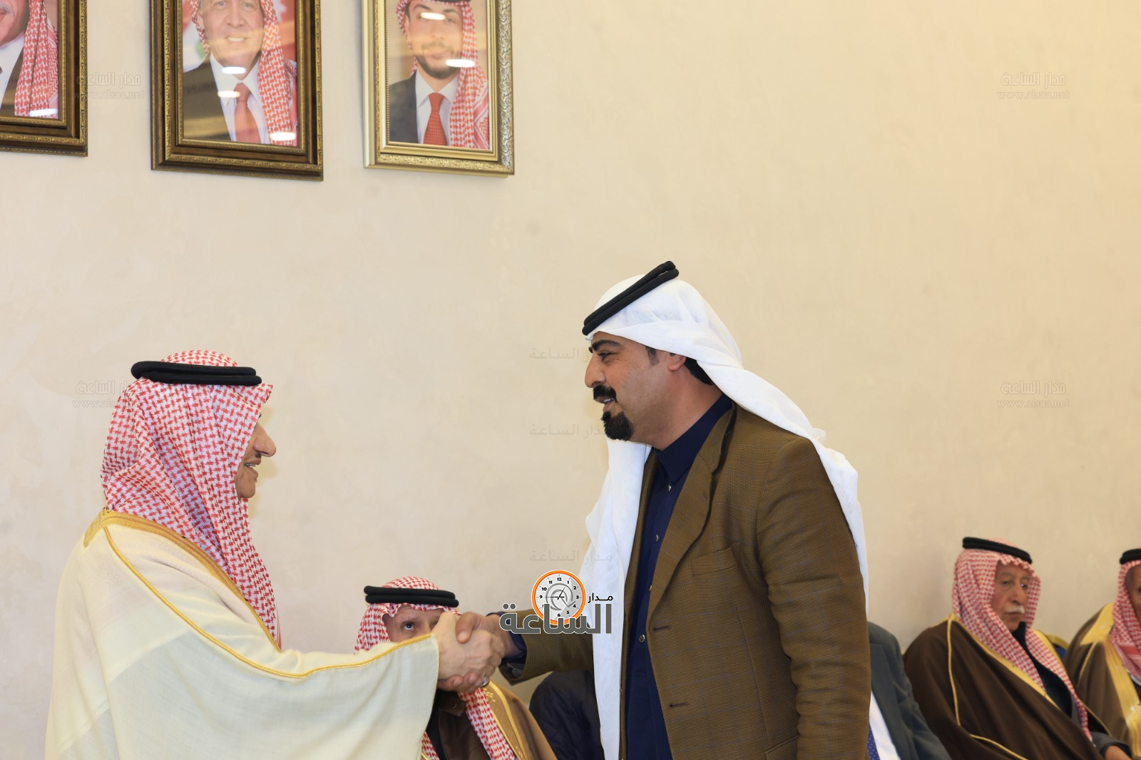 Madar Al-Saa Images 0.7677286324490711