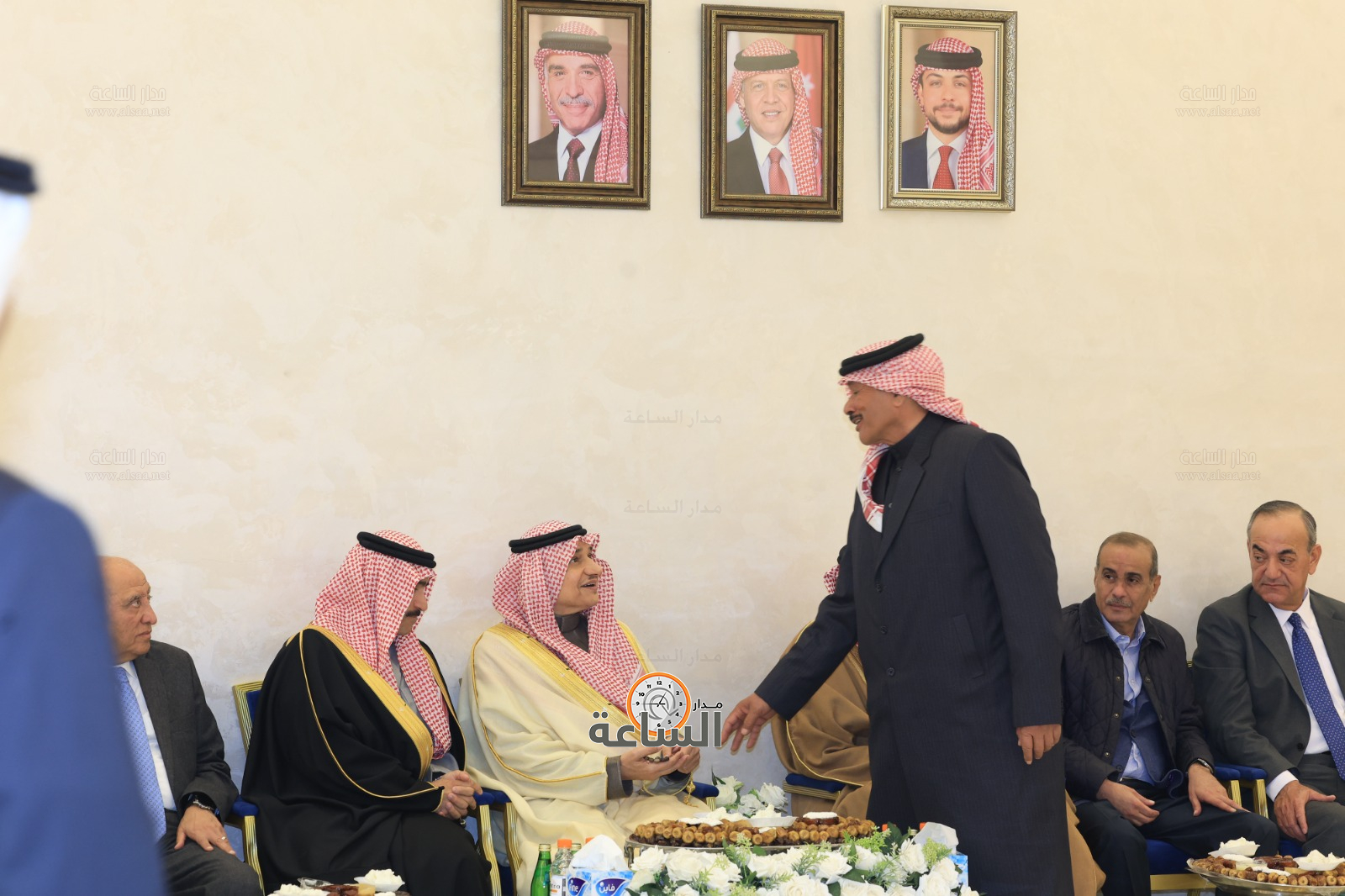 Madar Al-Saa Images 0.4506044949591139