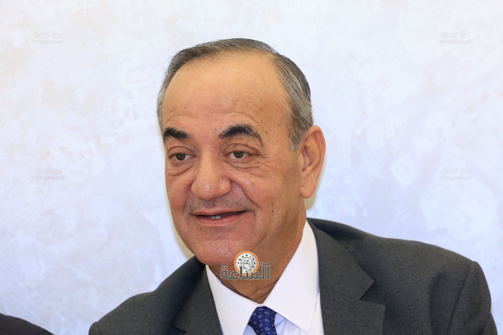 Madar Al-Saa Images 0.1538367565967469