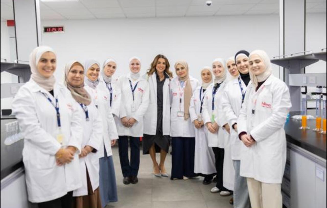 Madar Al-Saa Images 0.7020144235004164