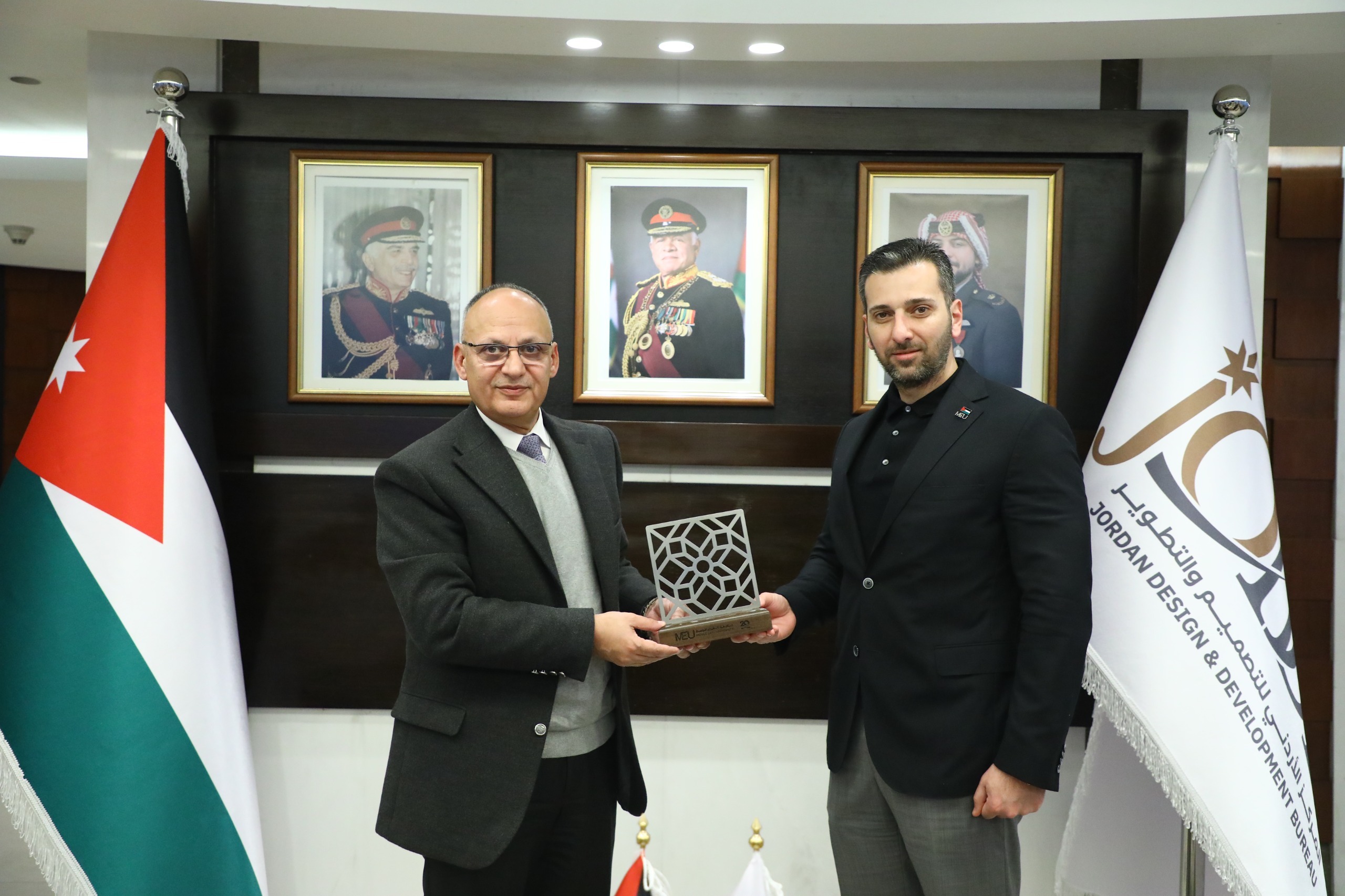 Madar Al-Saa Images 0.5442086748943903