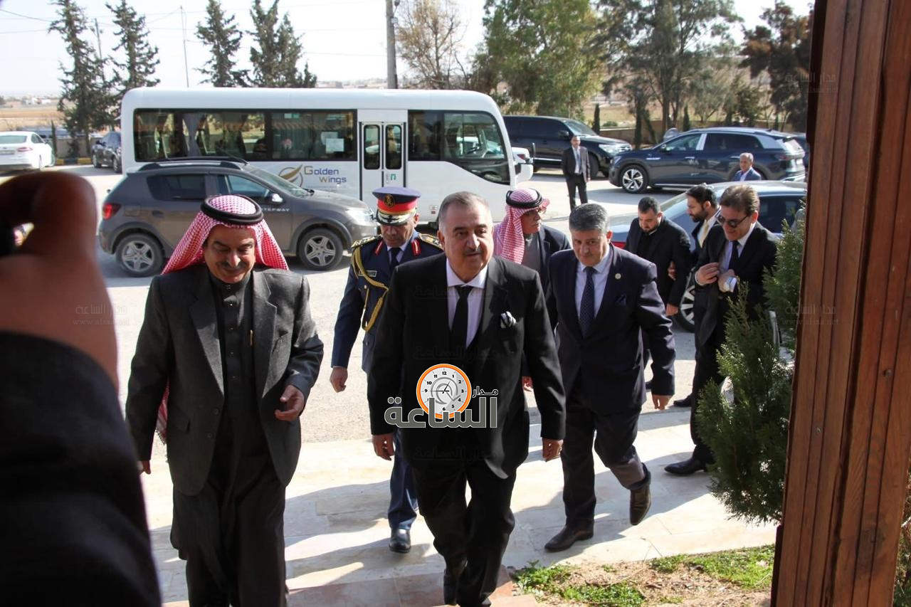 Madar Al-Saa Images 0.21862778659933013