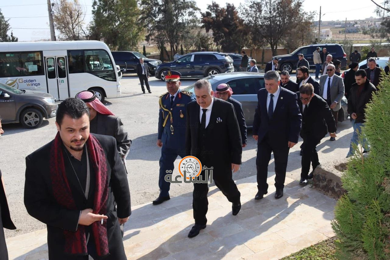 Madar Al-Saa Images 0.19177693291928977