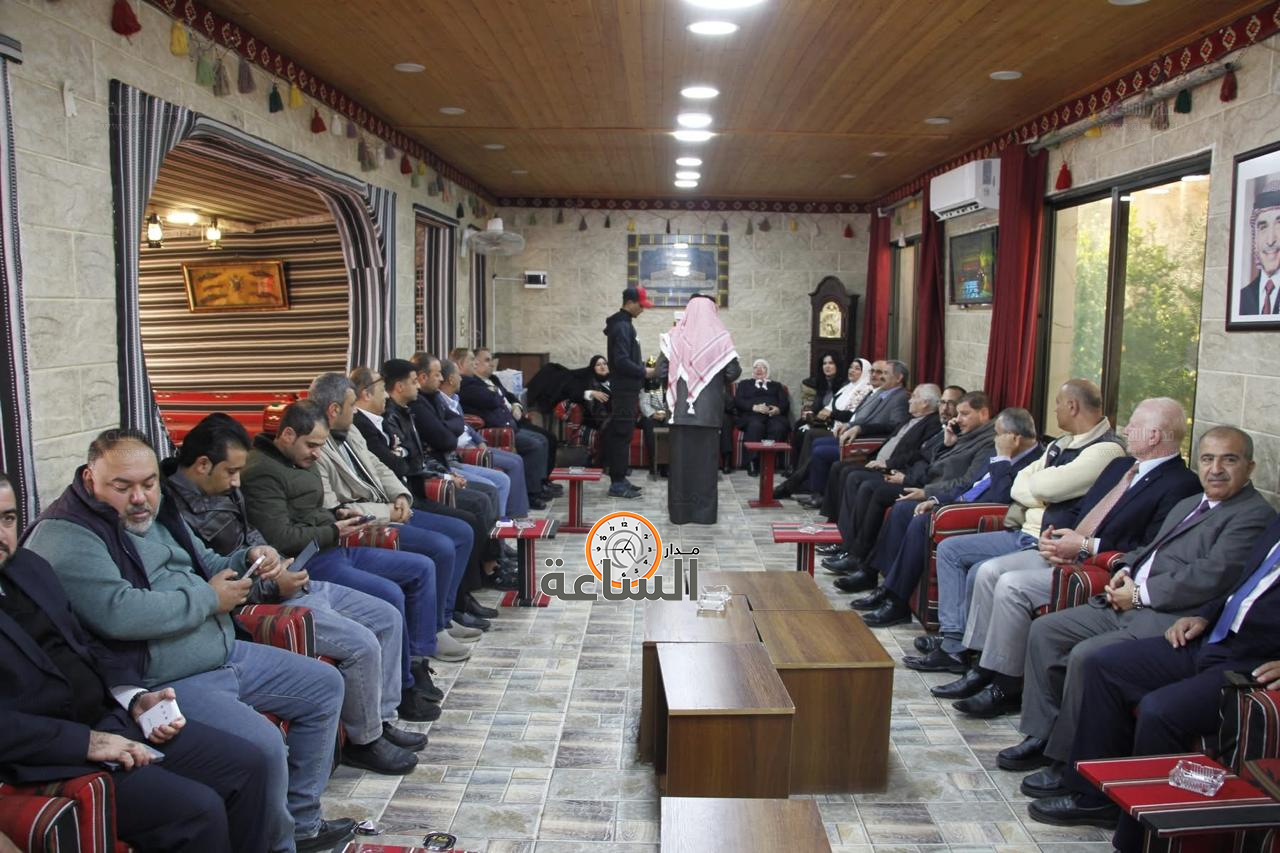 Madar Al-Saa Images 0.9949467501326092