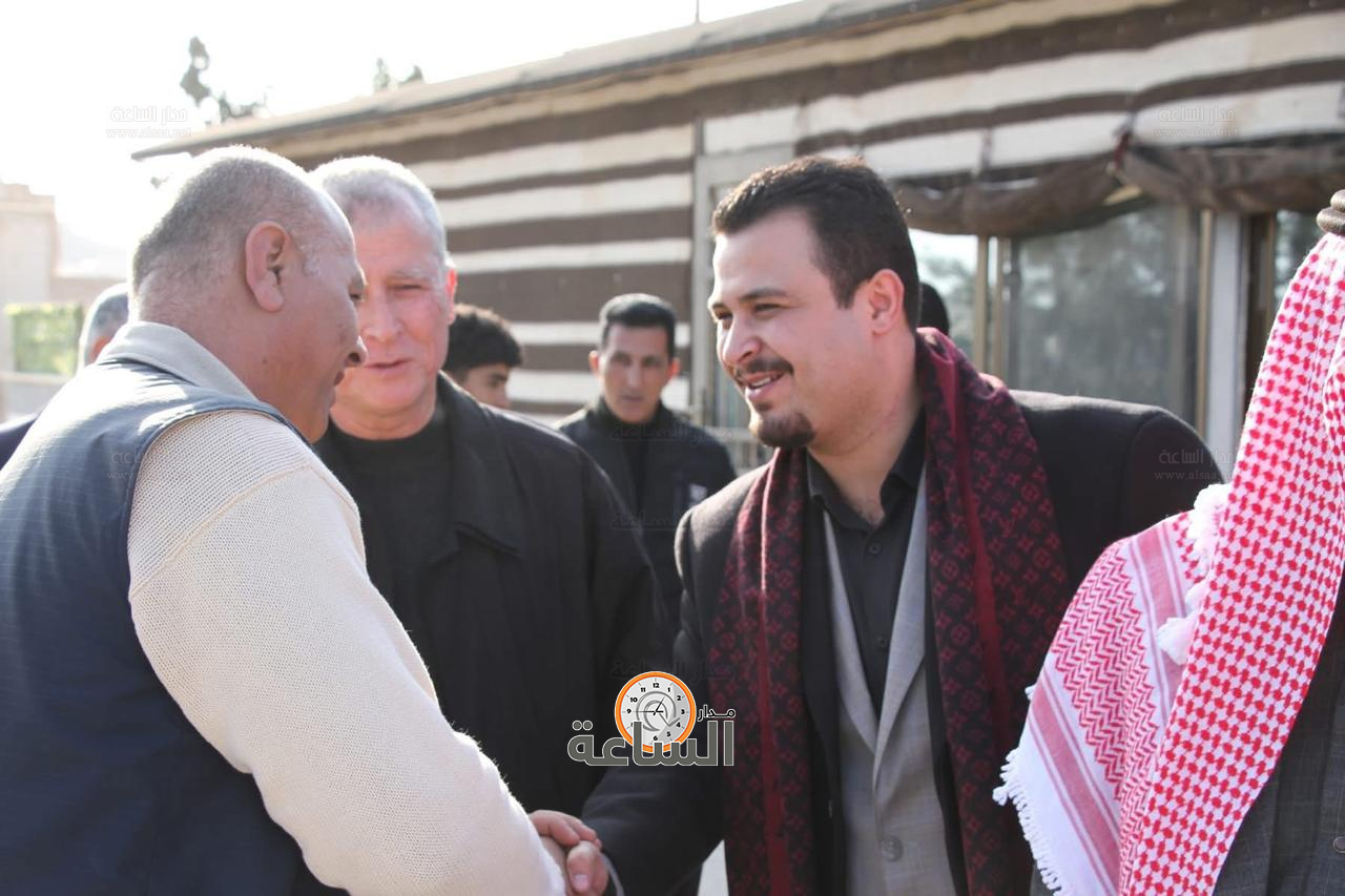 Madar Al-Saa Images 0.7237572594268765