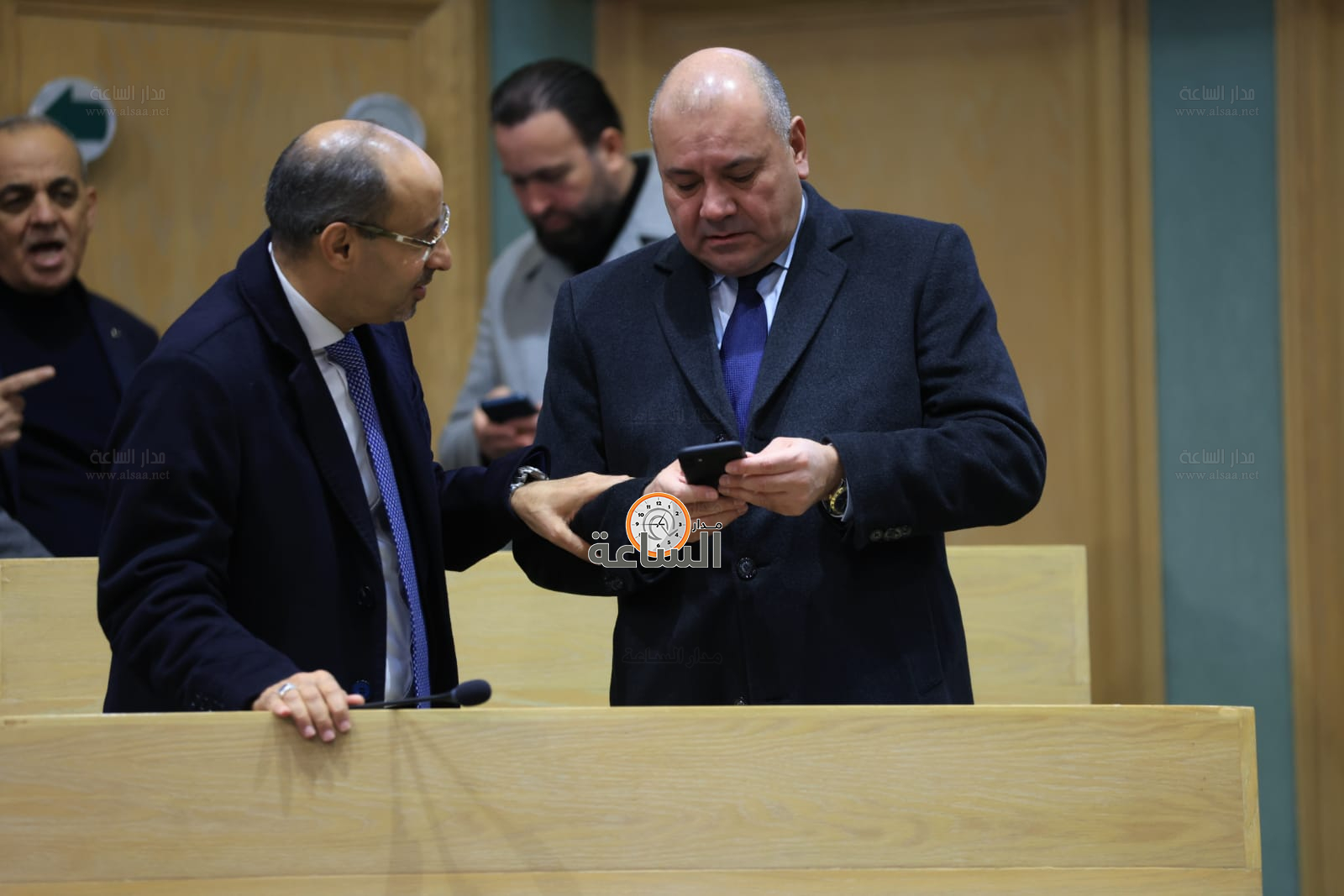 Madar Al-Saa Images 0.3496204515313016