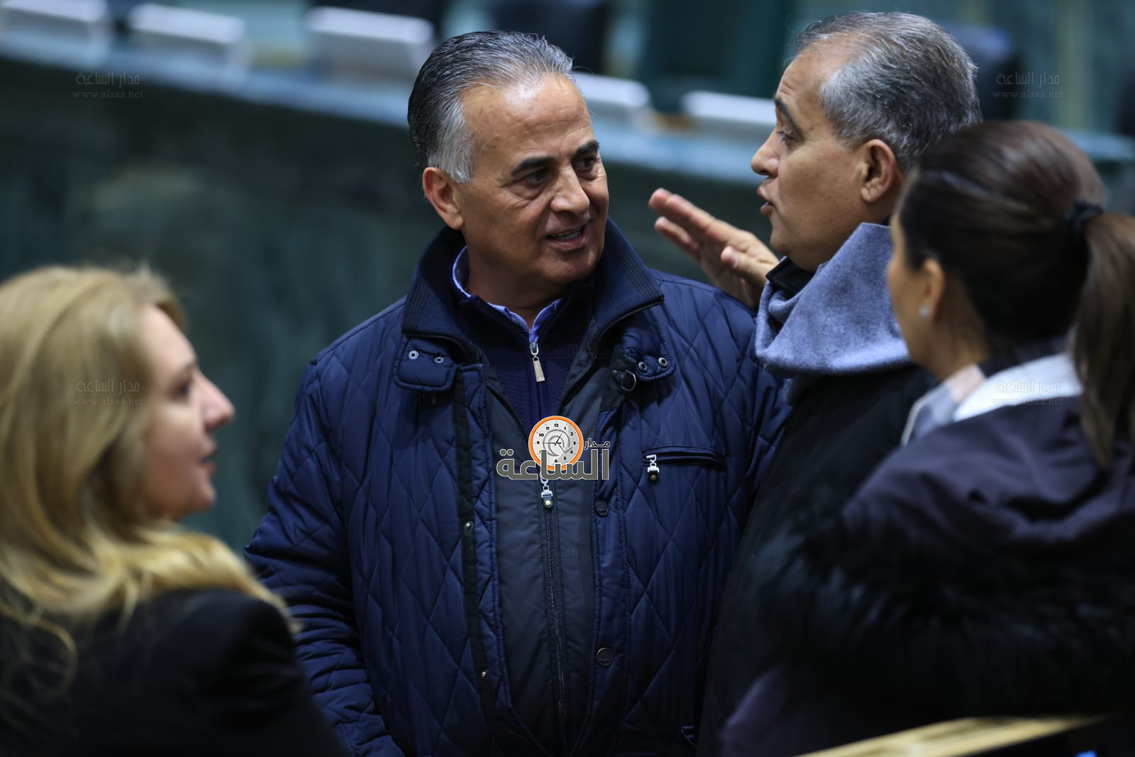 Madar Al-Saa Images 0.4183296870508918