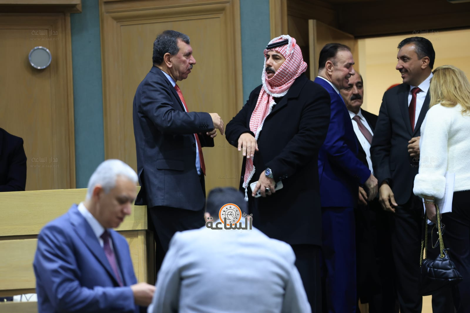 Madar Al-Saa Images 0.7458591630792163