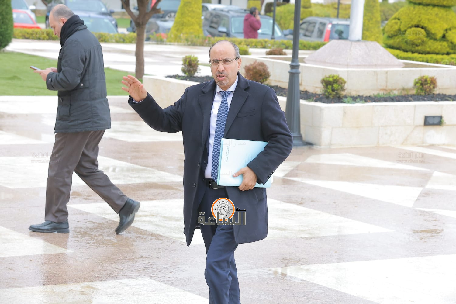 Madar Al-Saa Images 0.6220489429610547