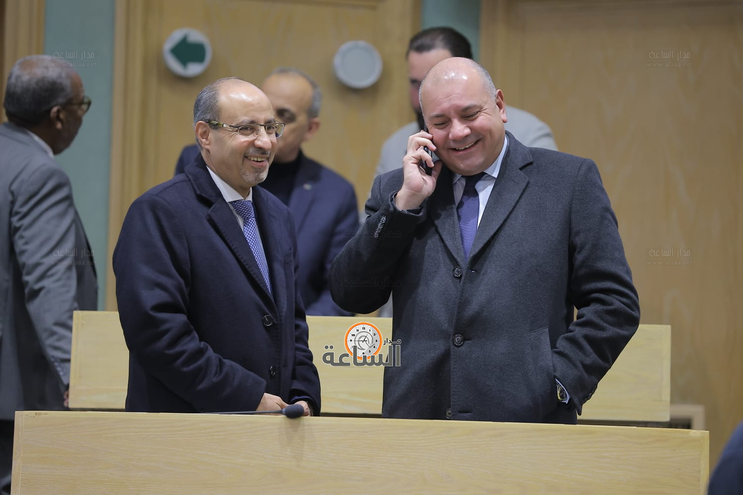 Madar Al-Saa Images 0.9194740400796286