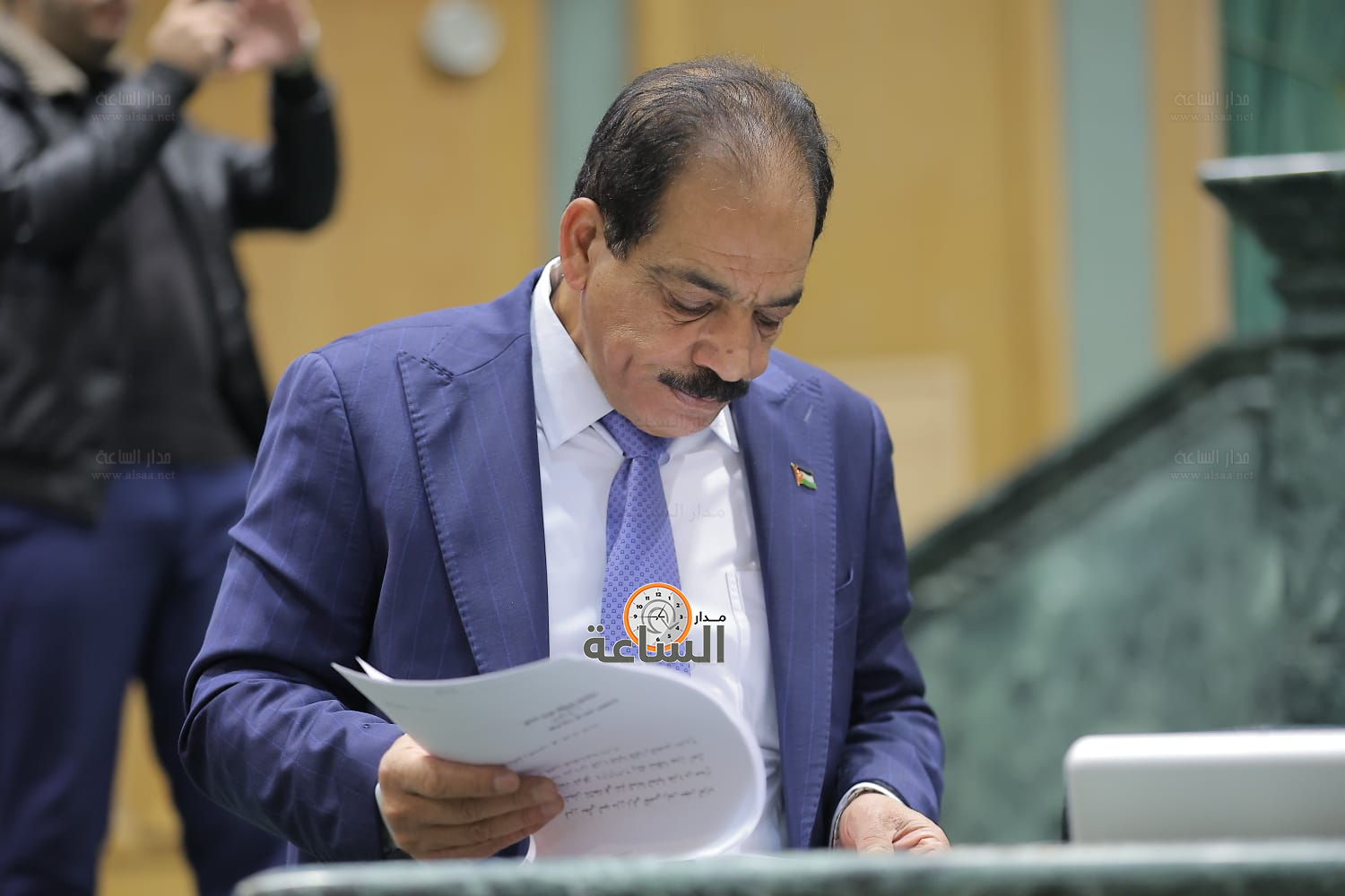 Madar Al-Saa Images 0.5975751137642886