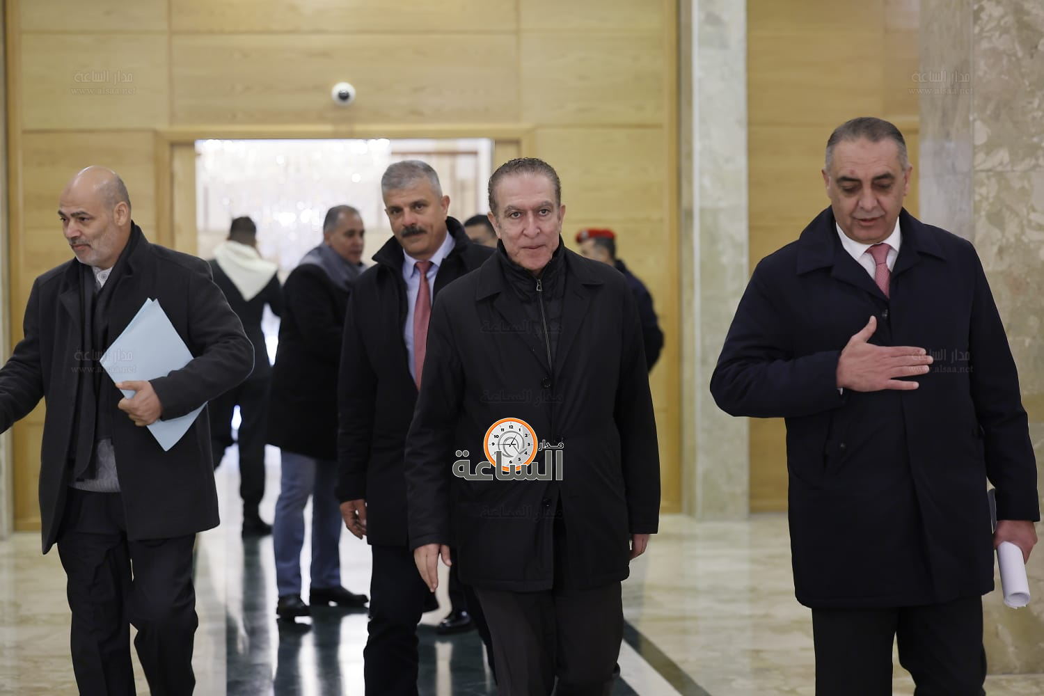 Madar Al-Saa Images 0.5721877048879291