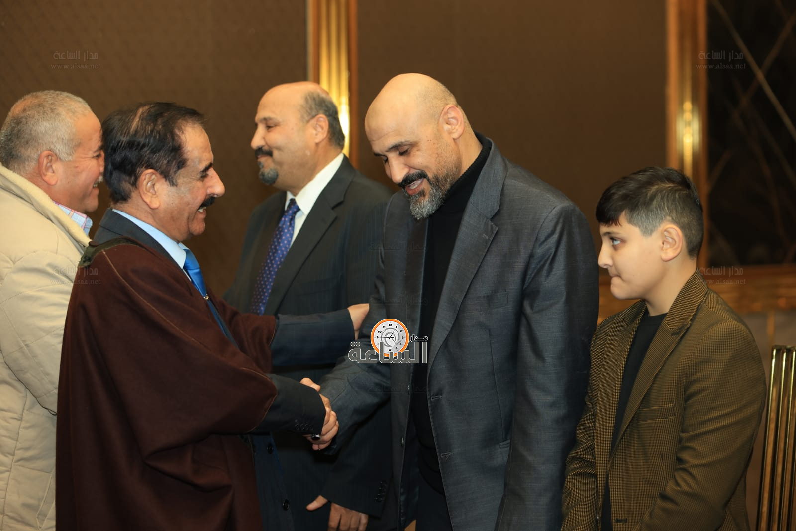 Madar Al-Saa Images 0.8099985503608064