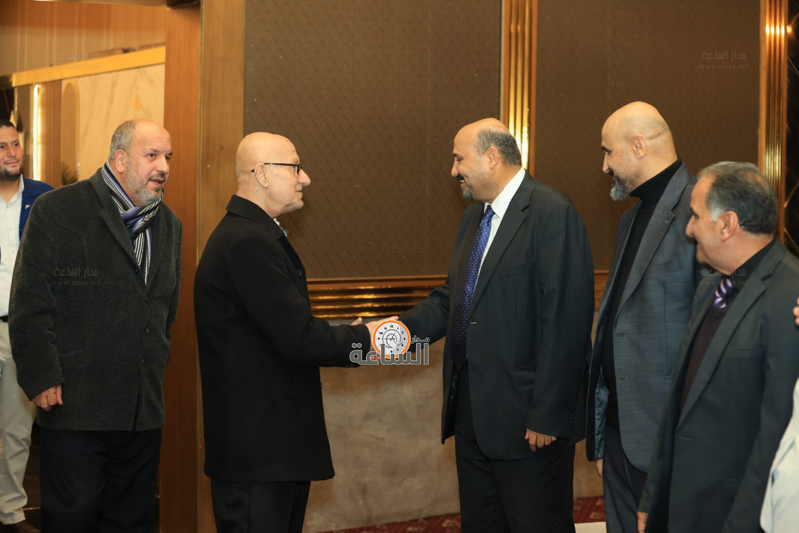 Madar Al-Saa Images 0.5684417147585157