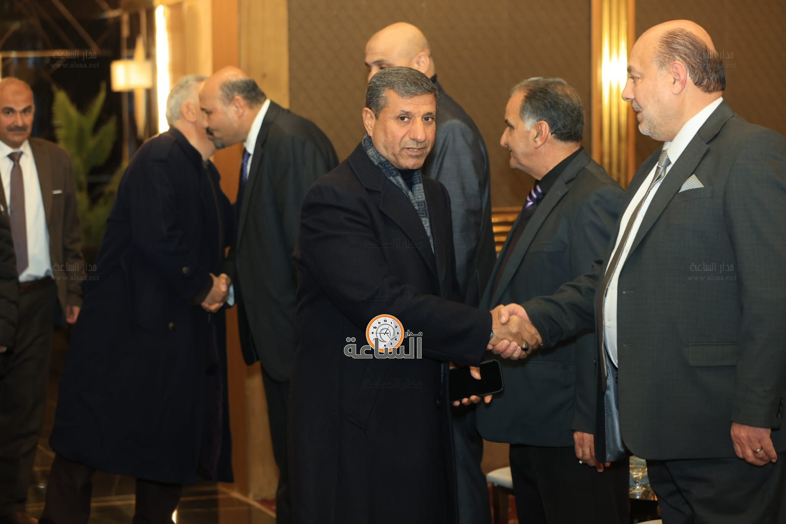 Madar Al-Saa Images 0.5610282362315643