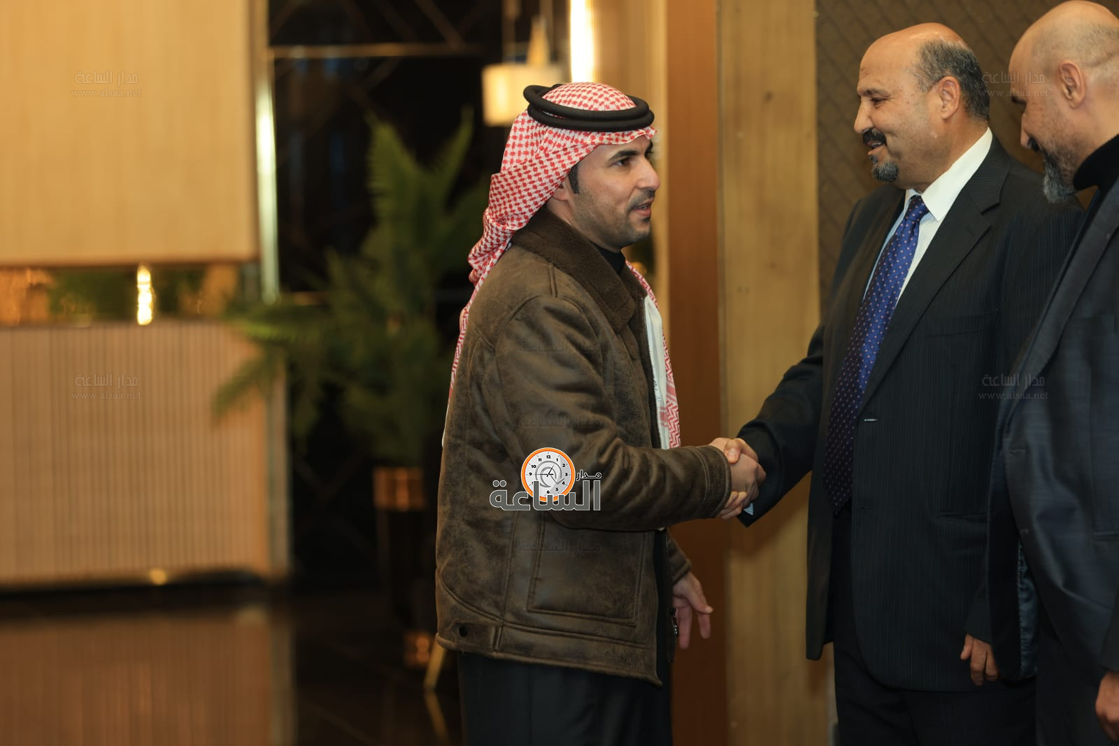 Madar Al-Saa Images 0.886697058406061