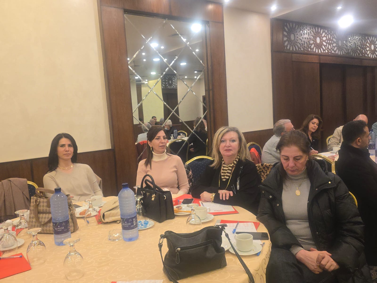 Madar Al-Saa Images 0.21068889992188