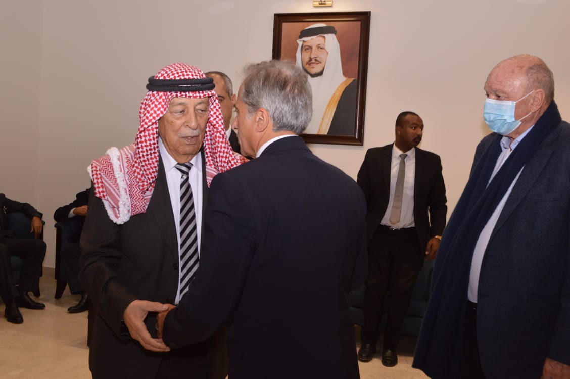 Madar Al-Saa Images 0.7214940399881908