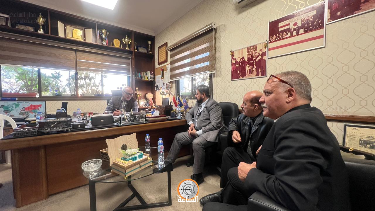 Madar Al-Saa Images 0.19980919334169456