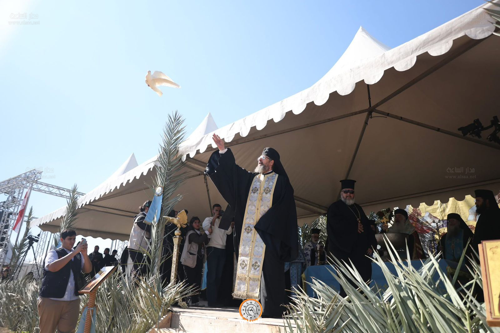 Madar Al-Saa Images 0.031246632608163405