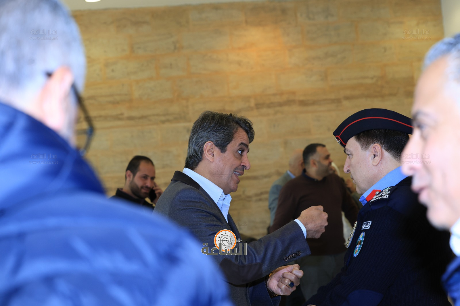 Madar Al-Saa Images 0.12717363604460974