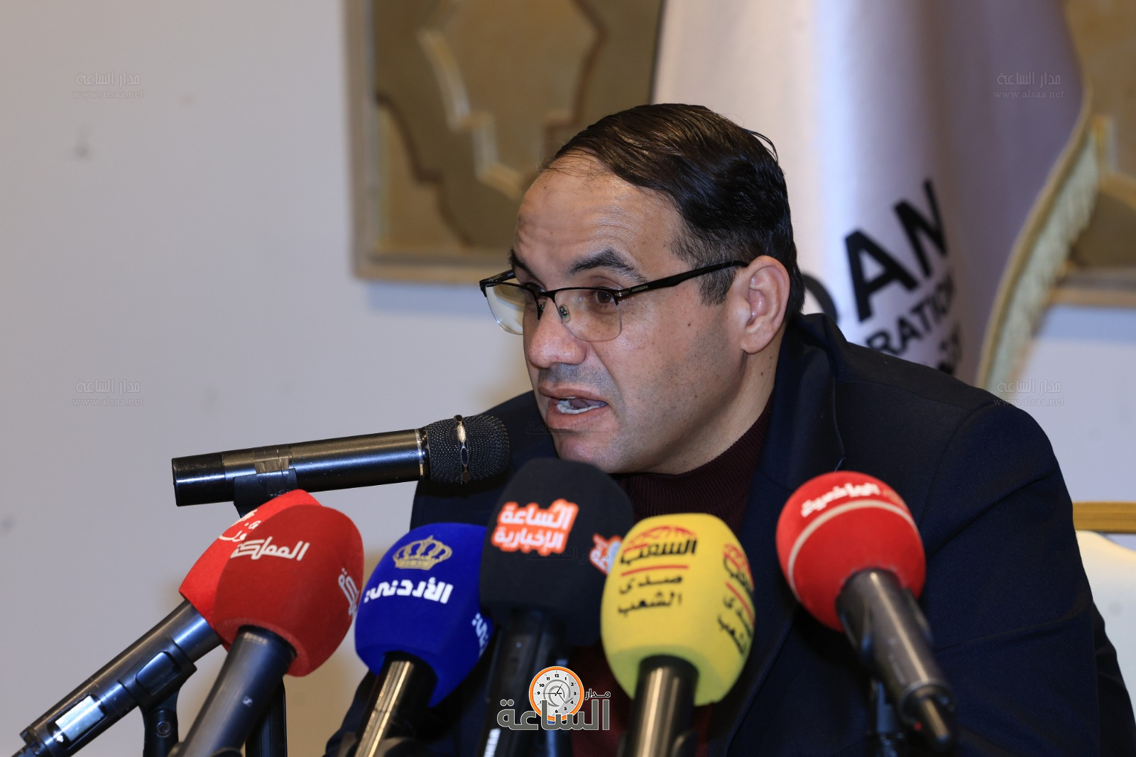 Madar Al-Saa Images 0.9178815410982434