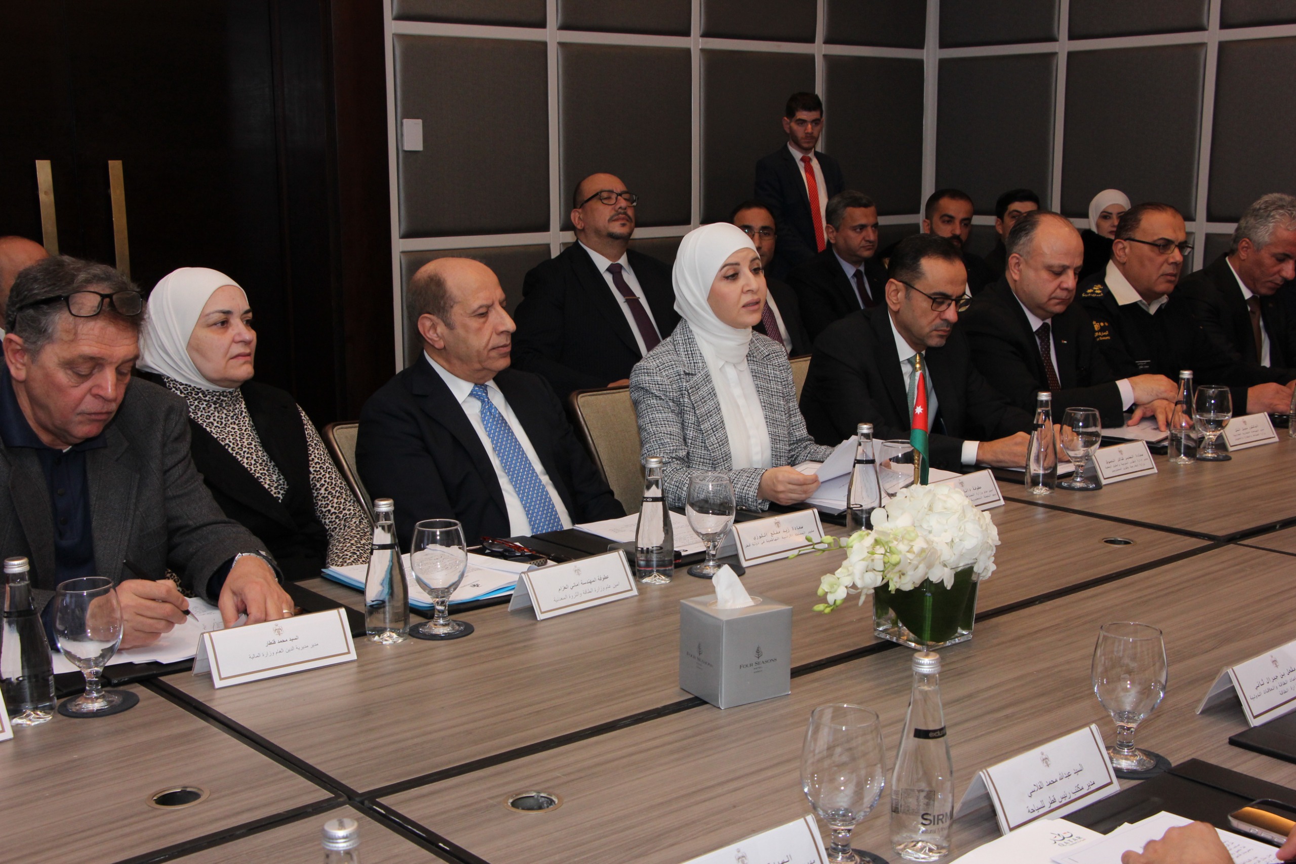 Madar Al-Saa Images 0.42182332633837827