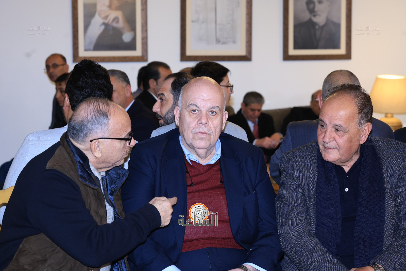 Madar Al-Saa Images 0.587035647184579