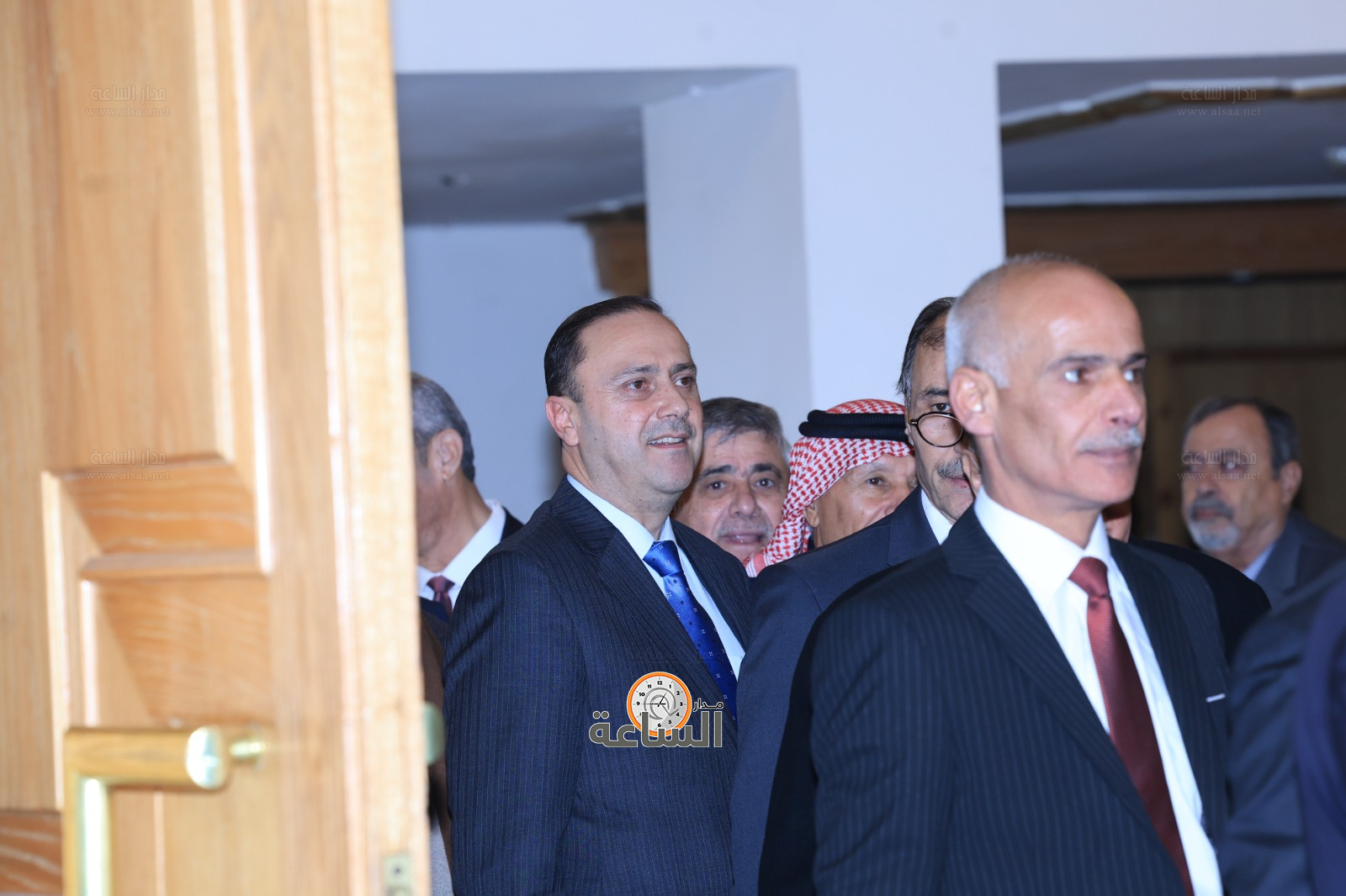 Madar Al-Saa Images 0.8960581585785098