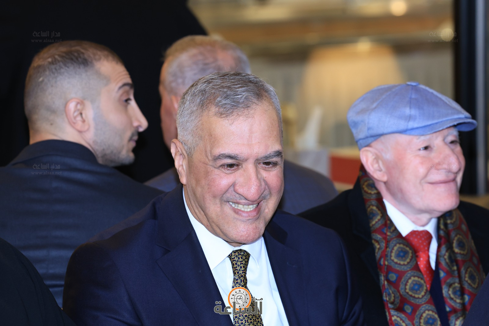 Madar Al-Saa Images 0.485635927812458