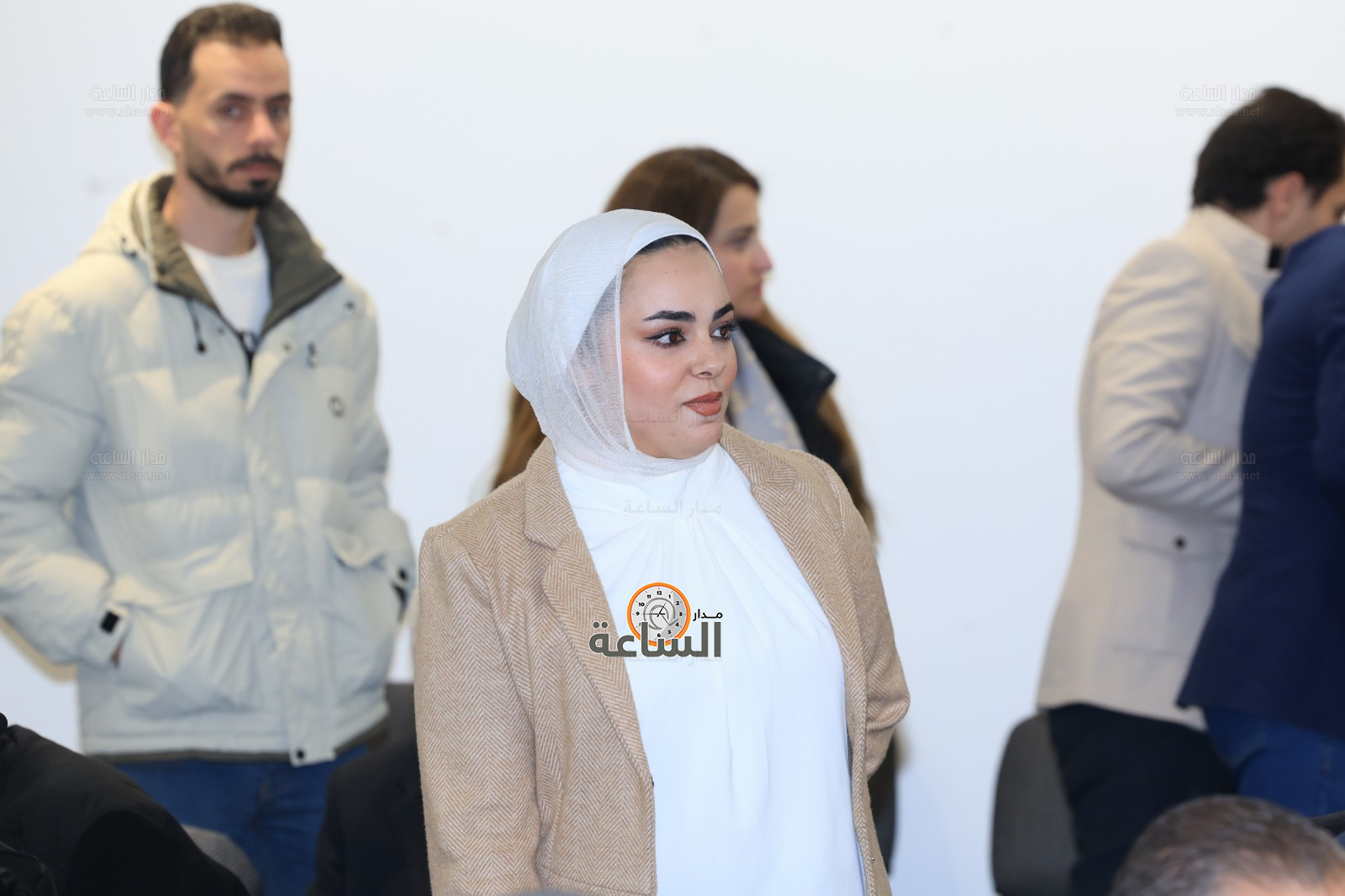 Madar Al-Saa Images 0.15102481365431675