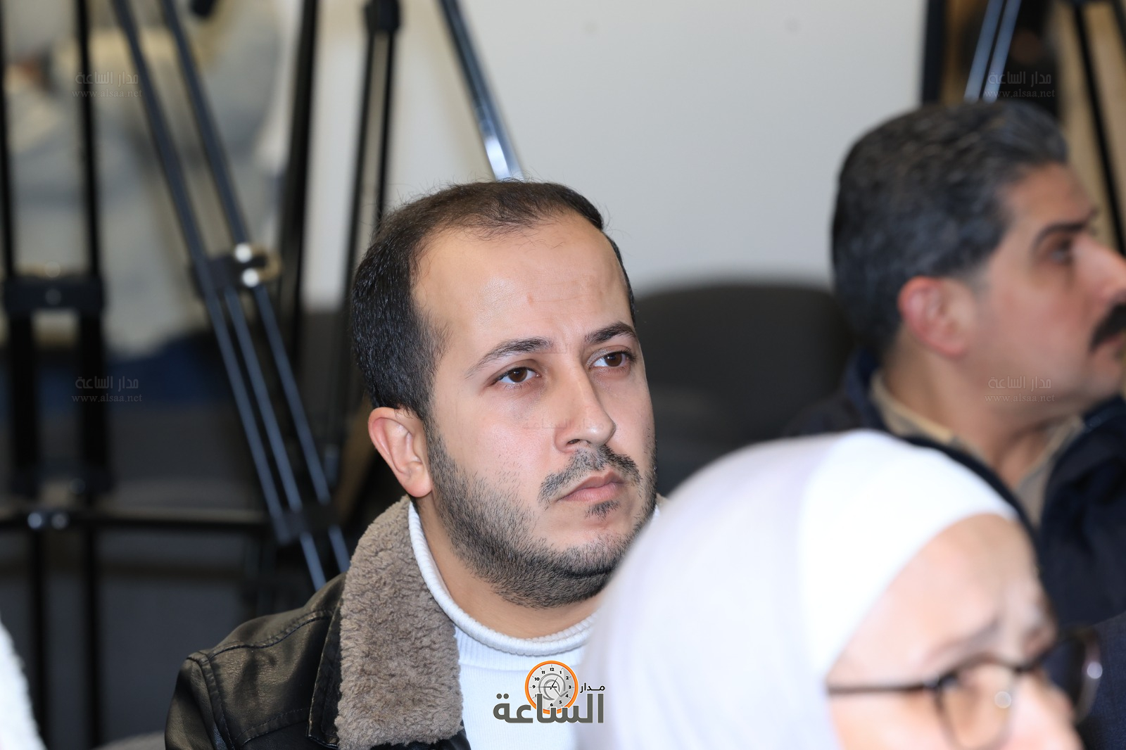 Madar Al-Saa Images 0.8568152830297285