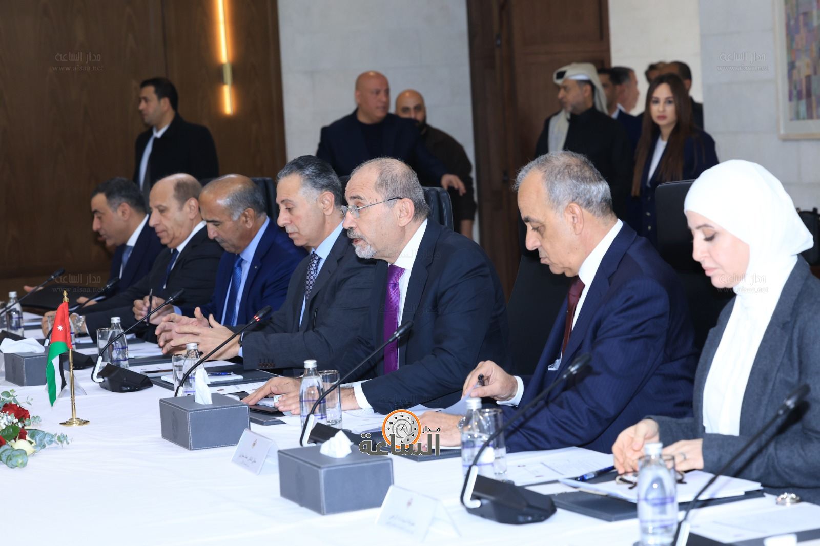 Madar Al-Saa Images 0.10411932034629356