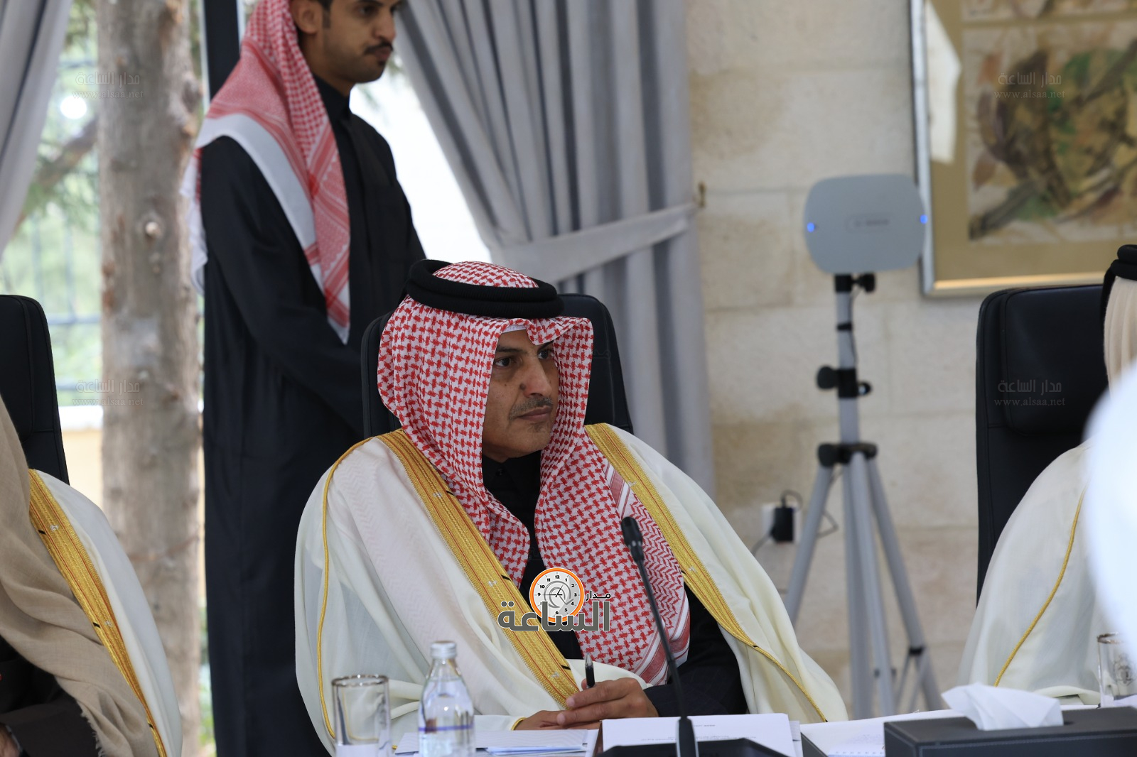 Madar Al-Saa Images 0.7830324129373674